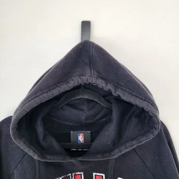 NBA Chicago Bulls Black Hooded Sweatshirt Cropped Hoodie Women's M - Picture 3 of 6